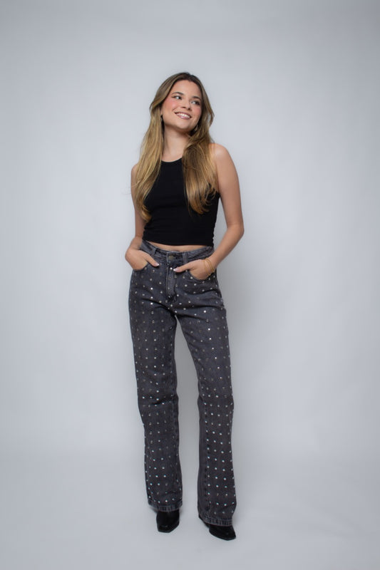 Calça de tachinhas Aperture