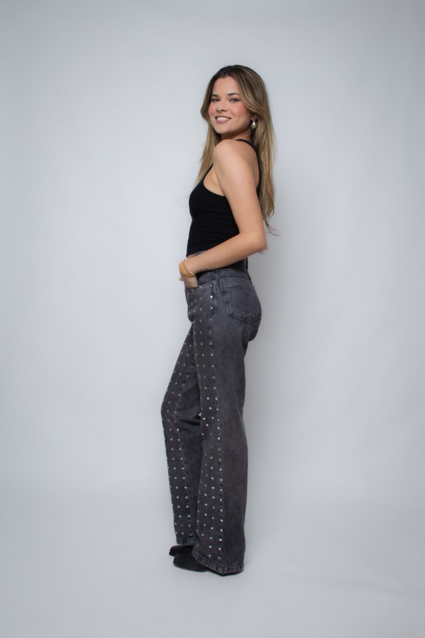 Calça de tachinhas Aperture