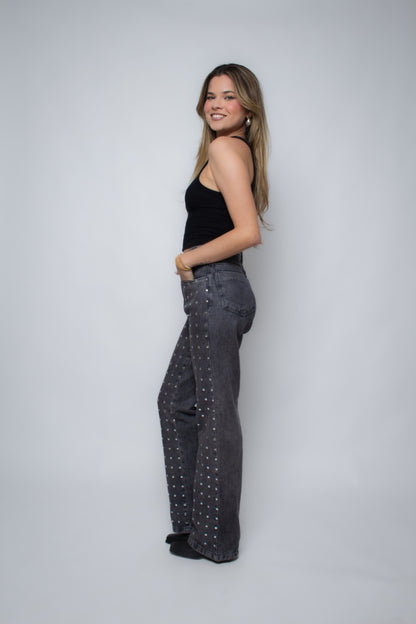Calça de tachinhas Aperture