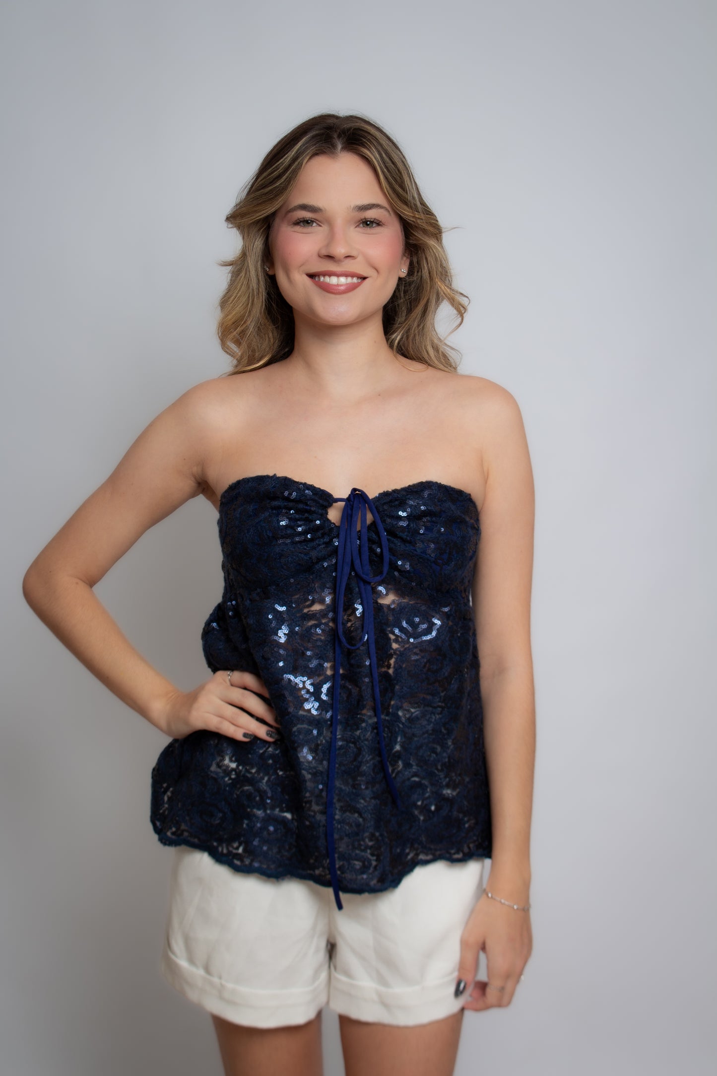 Bata Lírio Azul Marinho